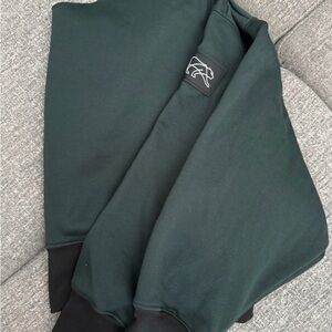 Tiger Friday hunter Green Cropped Boatneck Sweatshirt with Black Hem size AXS
